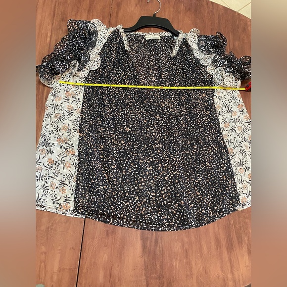 Ulla Johnson Silk Sheer Ruffle Sleeve Black and White Blouse Size 6 - Picture 9 of 10